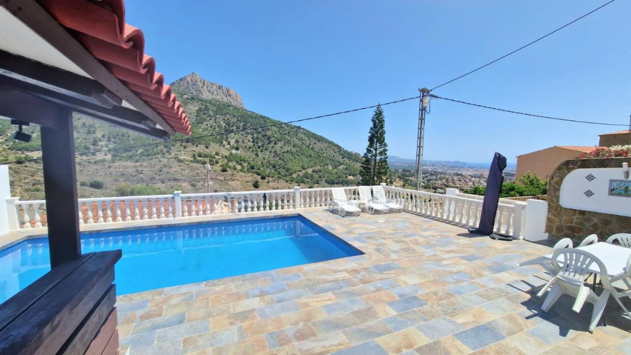 Maryvilla Zohra Calpe Buitenkant foto