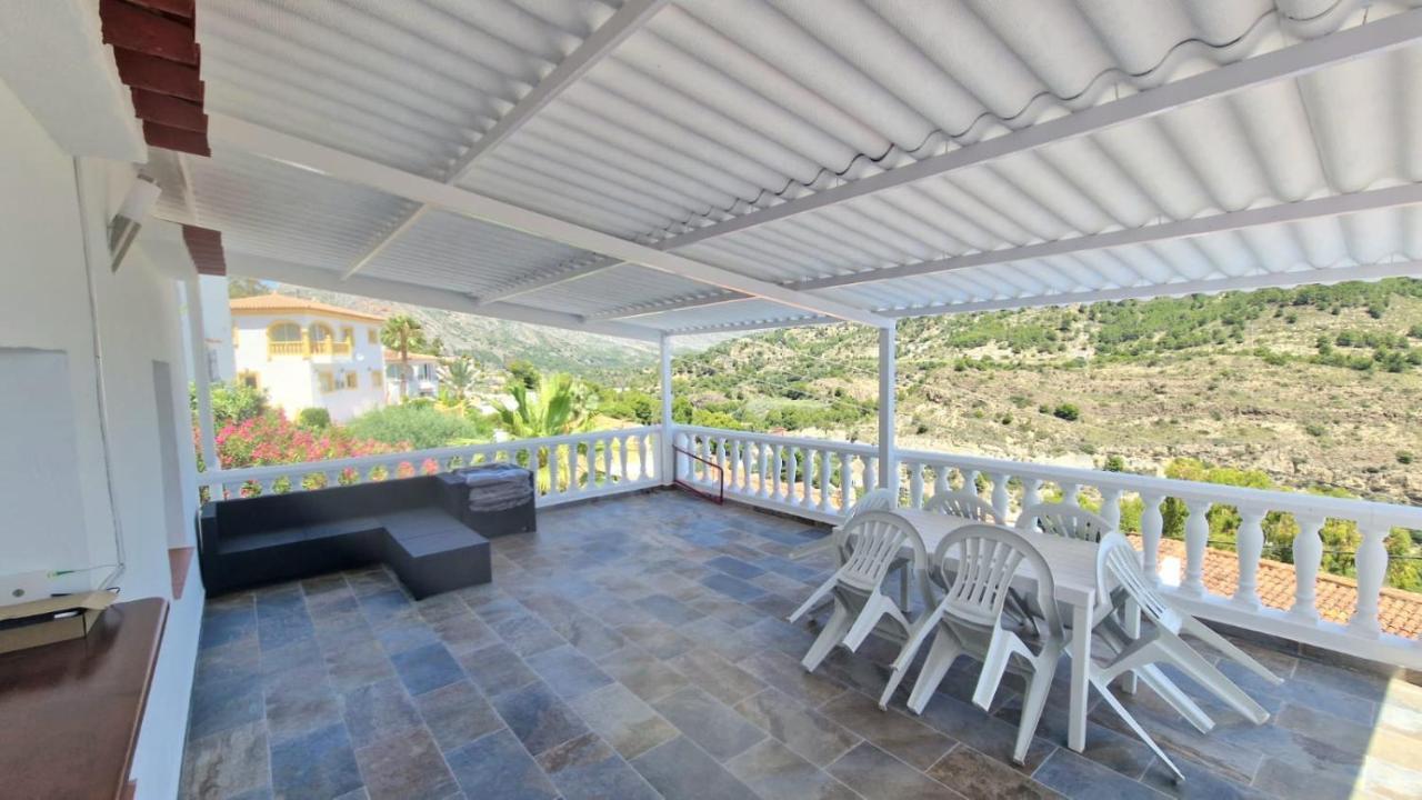 Maryvilla Zohra Calpe Buitenkant foto