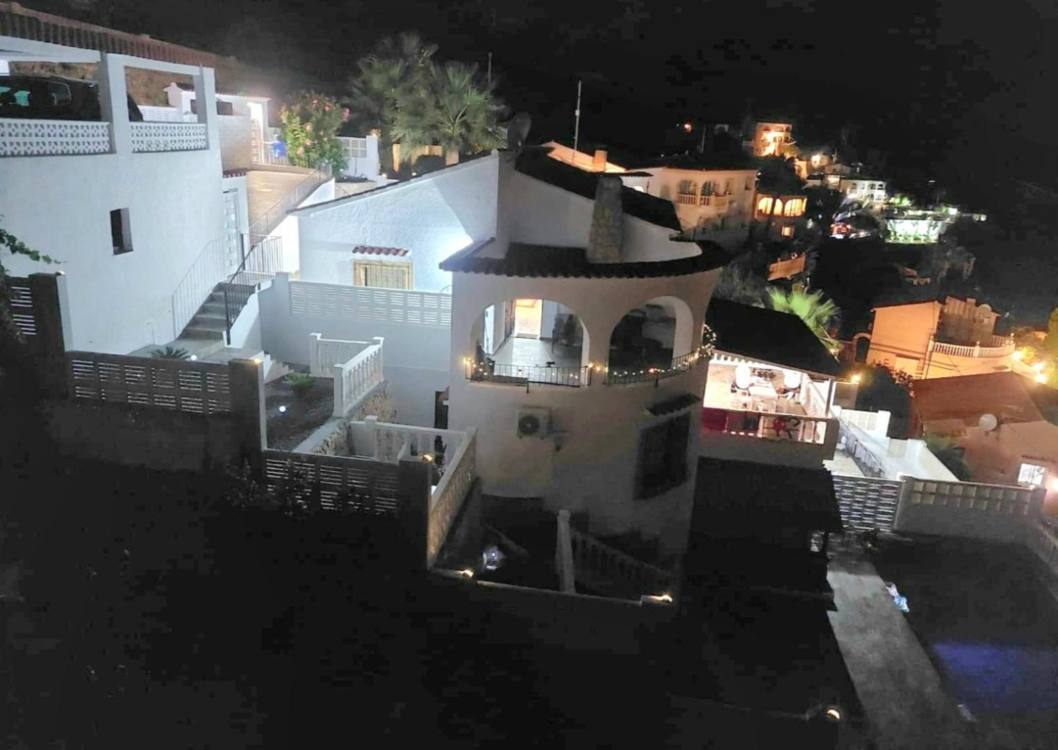 Maryvilla Zohra Calpe Buitenkant foto