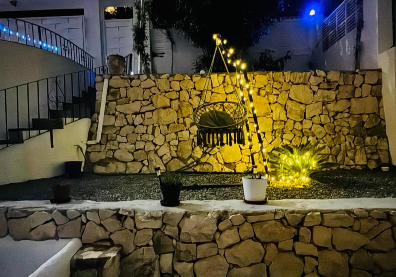 Maryvilla Zohra Calpe Buitenkant foto