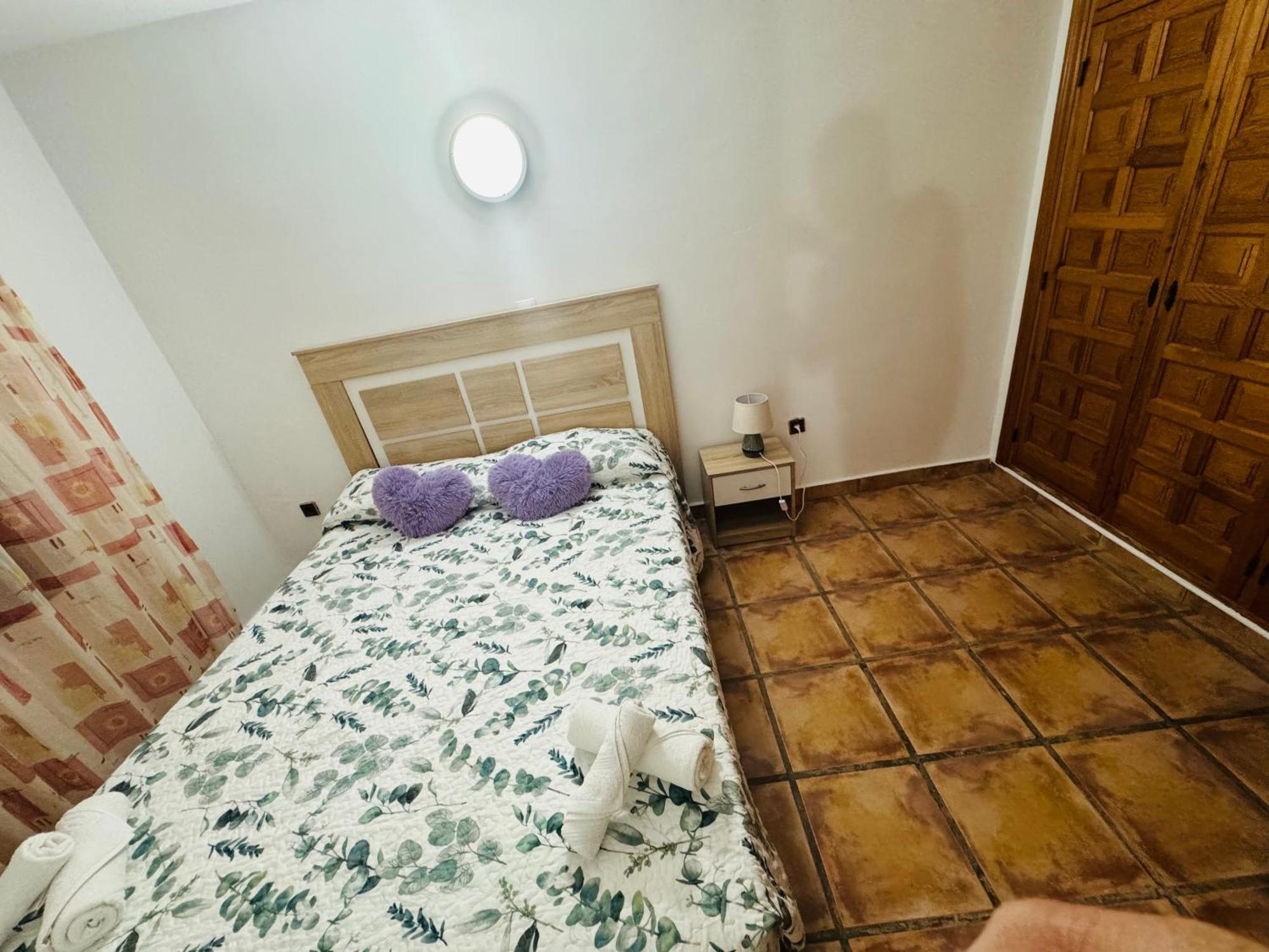 Maryvilla Zohra Calpe Buitenkant foto