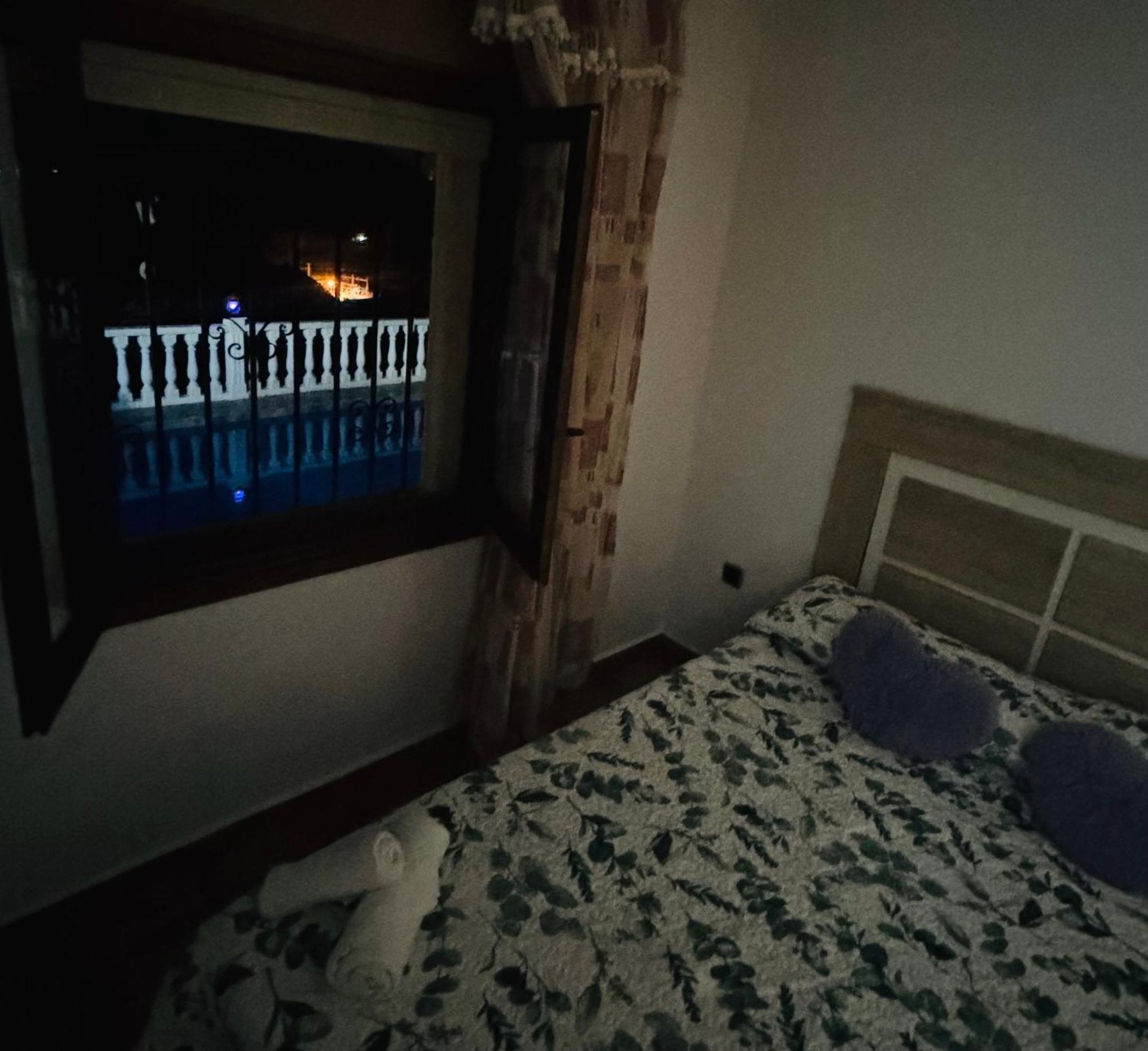 Maryvilla Zohra Calpe Buitenkant foto